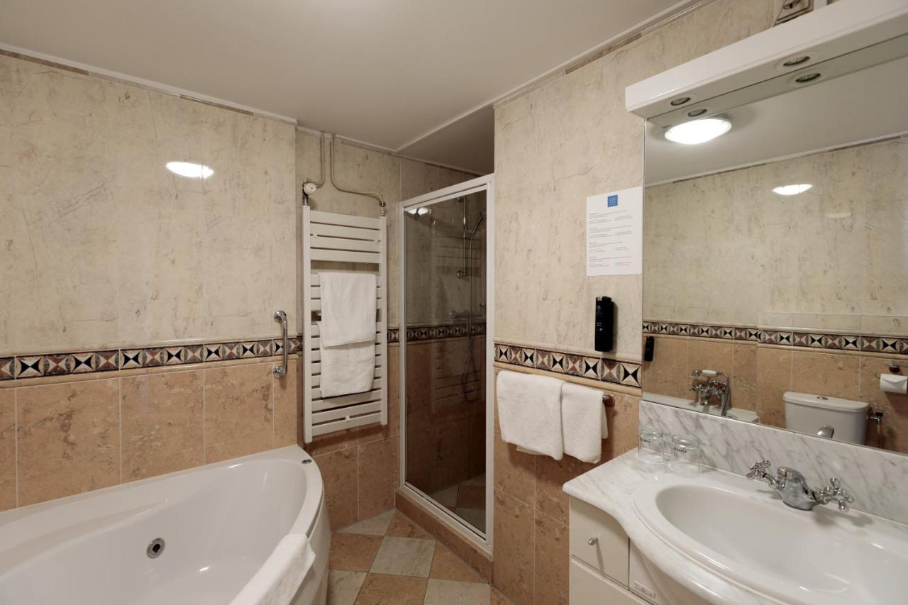 Boutique Hotel Puur Zee - Adults Only Вайк ан Зее Екстериор снимка