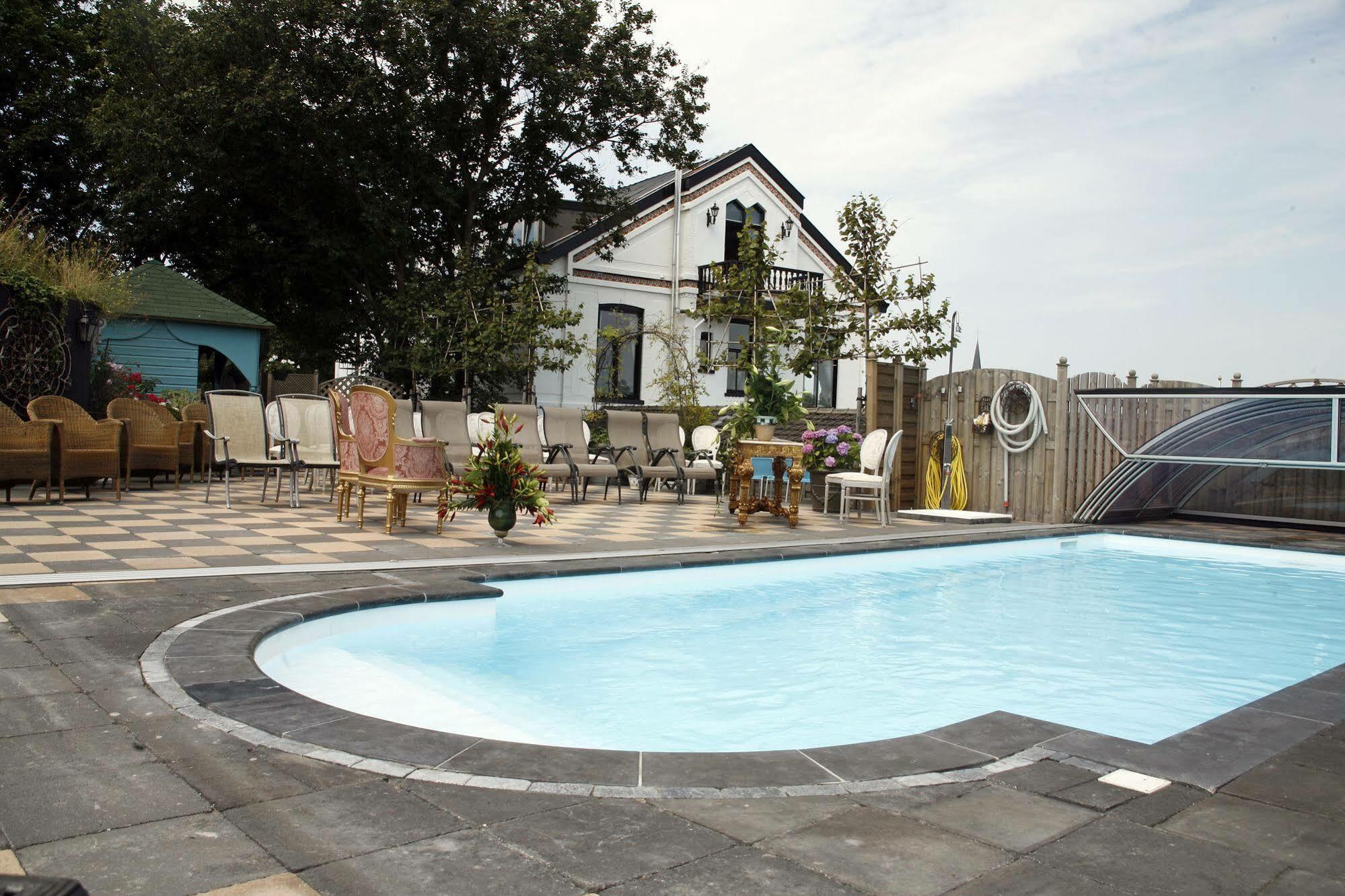 Boutique Hotel Puur Zee - Adults Only Вайк ан Зее Екстериор снимка